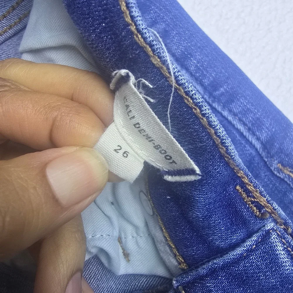 Madewell -1104 Cali Demi-Boot High Rise Jeans Blue Raw Hem J0284‎ Size 26